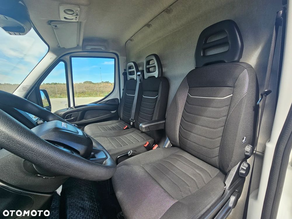 Iveco DAILY - 8