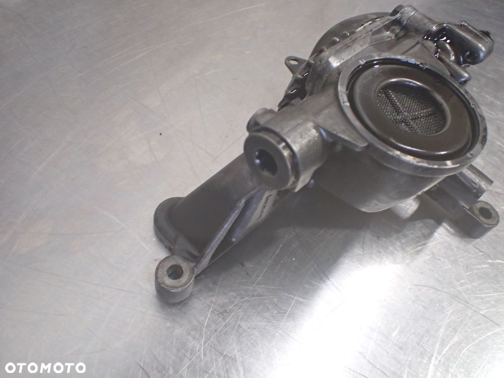 POMPA OLEJU AUDI A6 C5 2.5 059115105G - 3