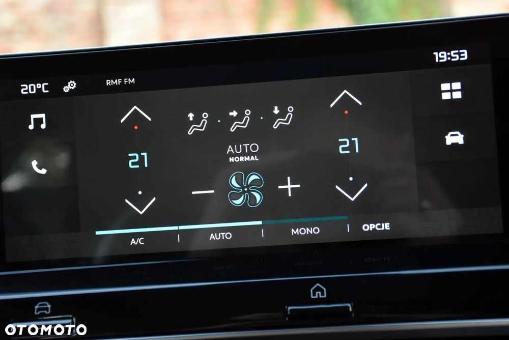 Citroën C4 BlueHDi 130 Stop&Start EAT8 FEEL PACK - 34