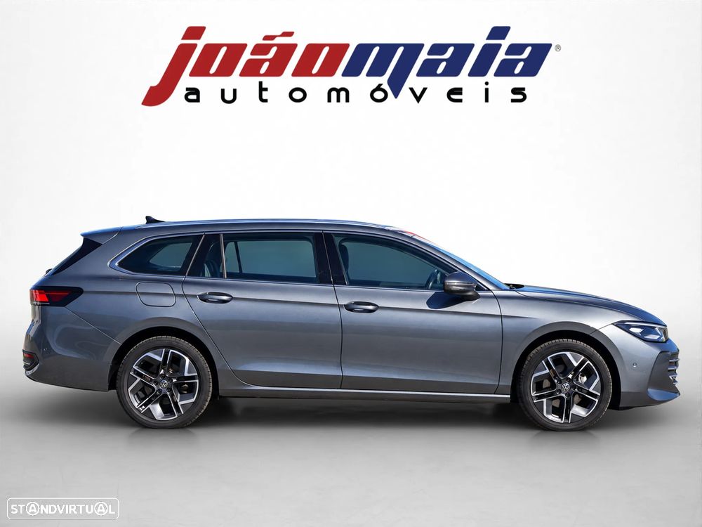 VW Passat Variant 2.0 TDi Business DSG - 11