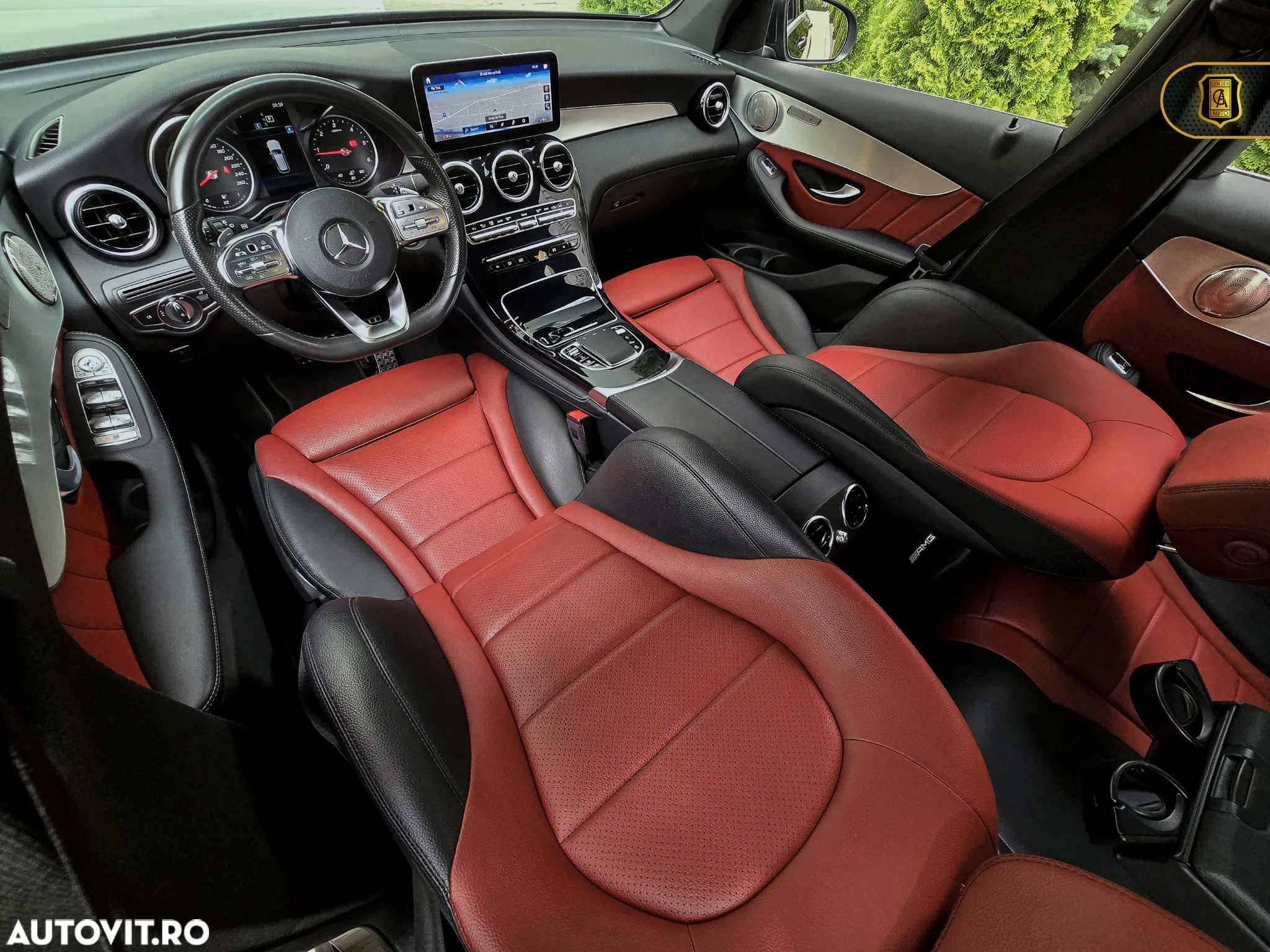 Mercedes-Benz GLC - 24