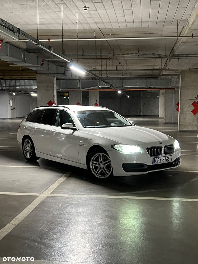 BMW Seria 5 520d - 12
