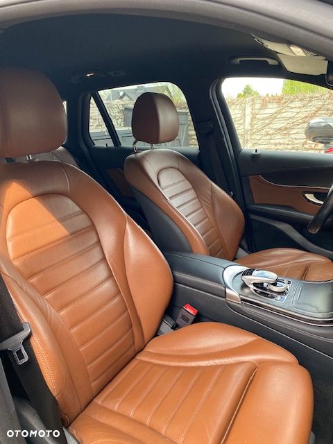 Mercedes-Benz GLC - 6