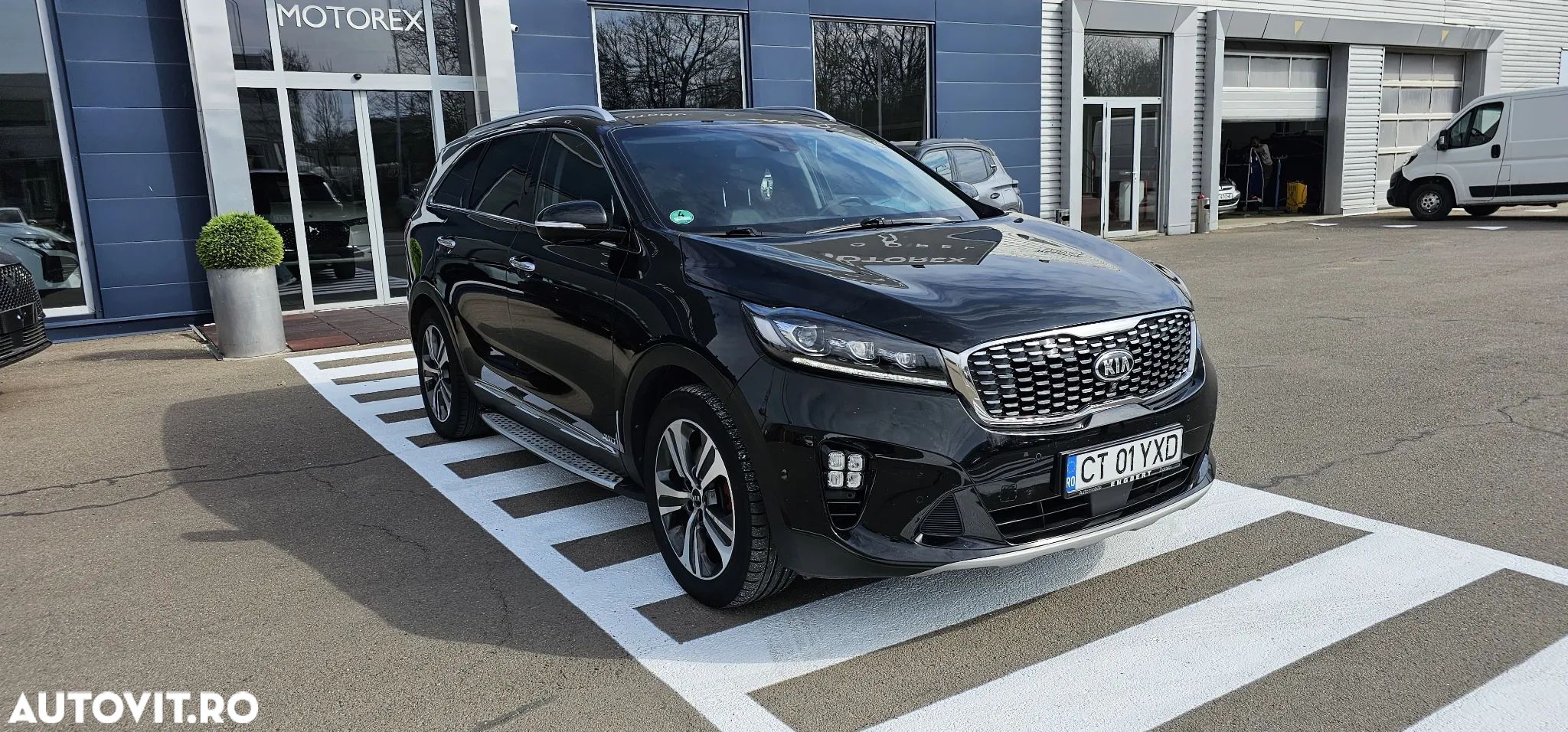 Kia Sorento - 1