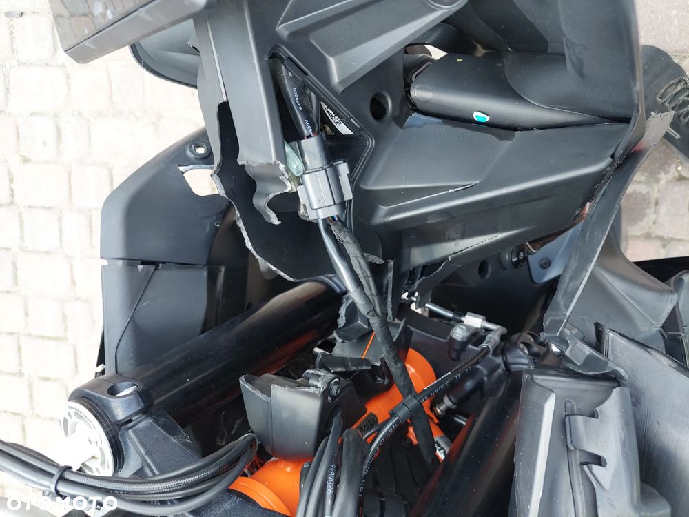KTM Super Duke - 14