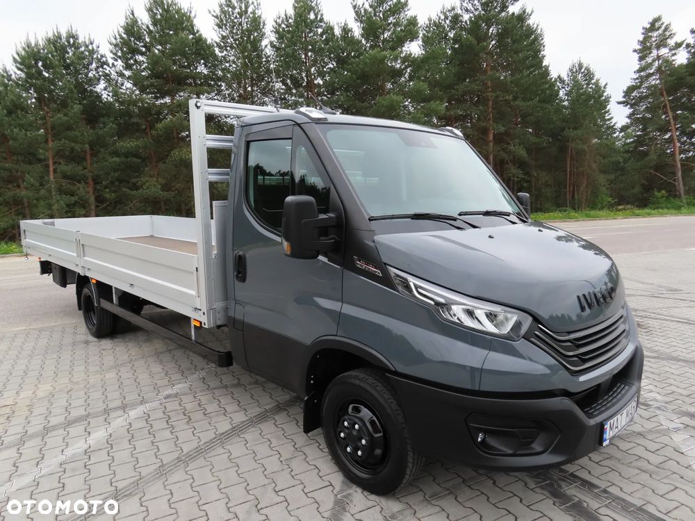 Iveco DAILY 50C18 Hi-Matic Skrzynia 6167 mm 12 Euro Palet WZMACNIANY Rozstaw Osi 4750 mm DMC 3500 KG Zabudowa RomCar Ładowność 840 Kg HAK 3500 Kg Pełna Opcja Wyposażenia Stan Auta Jak Nowy POLECAM - 9