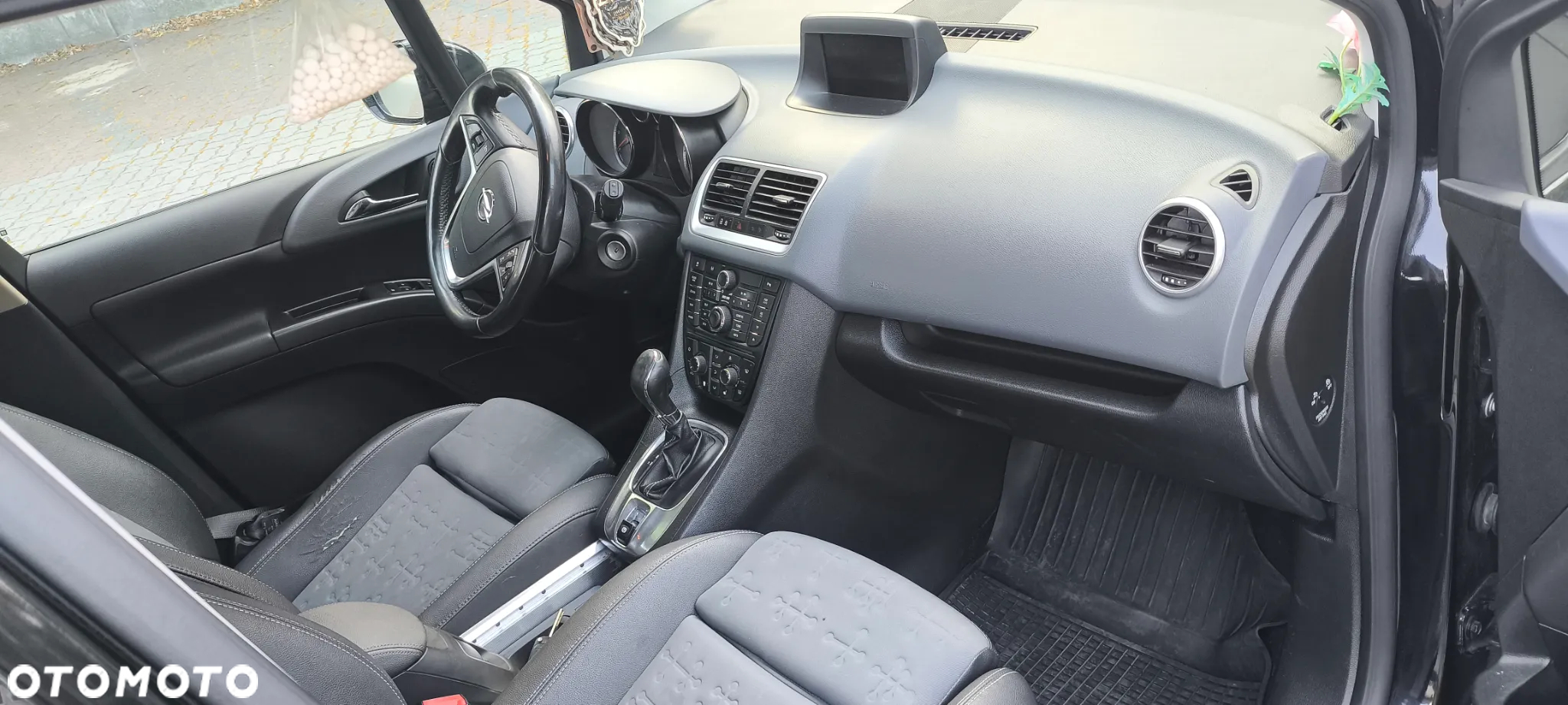 Opel Meriva - 8