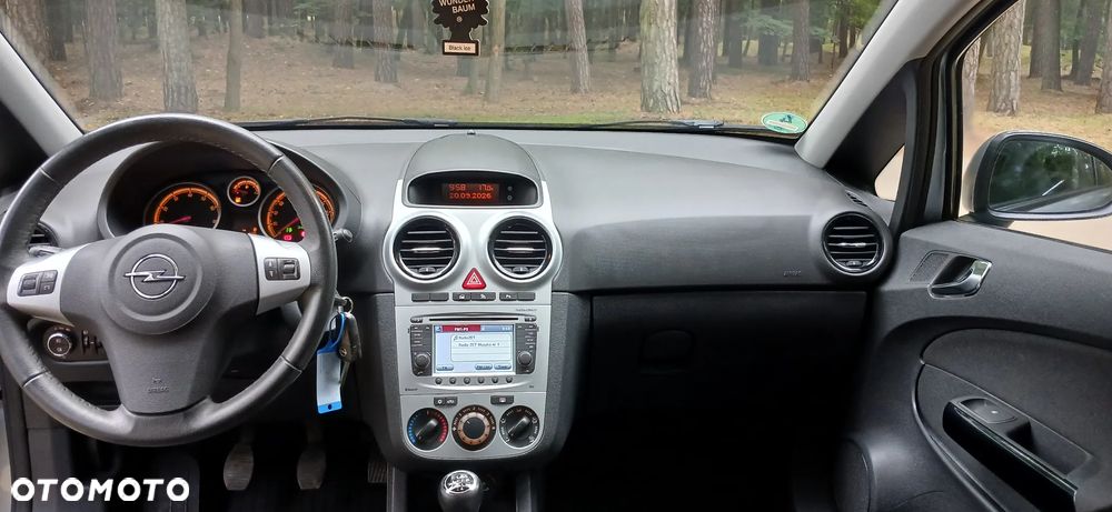 Opel Corsa - 17