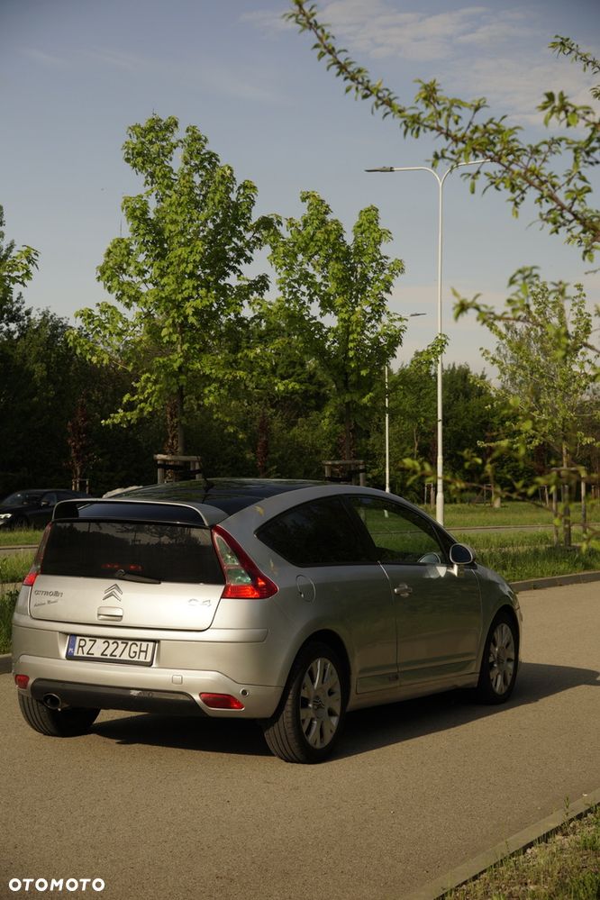 Citroën C4 2.0 HDi VTS - 10