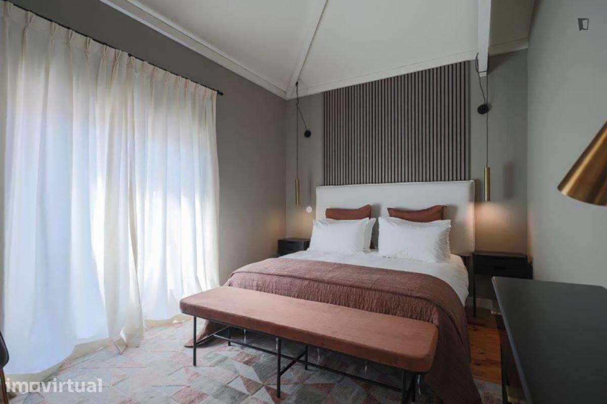 Apartamento com 2 quartos - localizado em Sé Porto - Grande imagem: 4/32