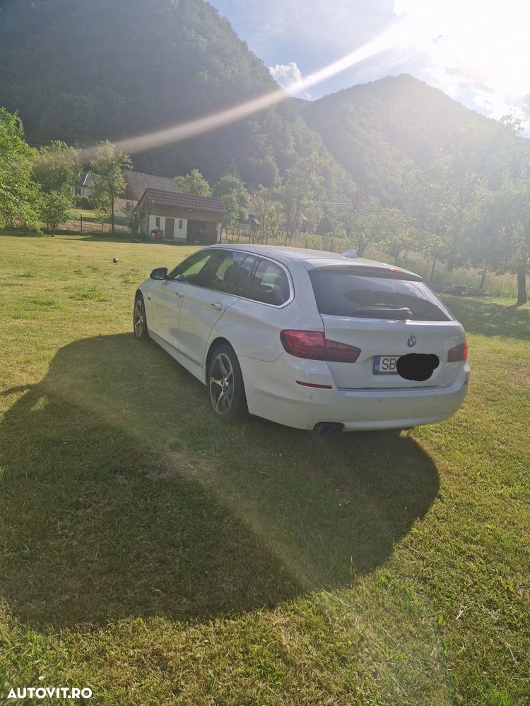 BMW Seria 5 520d Luxury Line - 25
