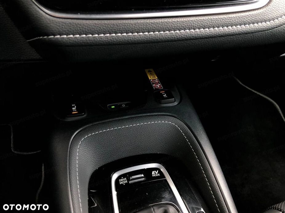 Toyota Corolla 2.0 Hybrid Executive - 12