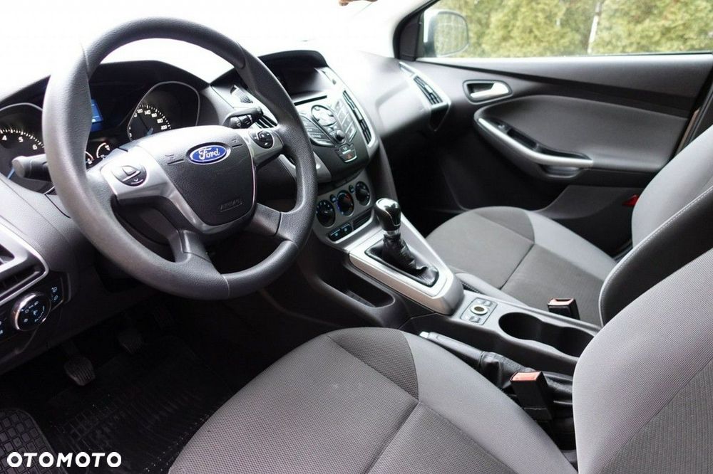 Ford Focus - 11