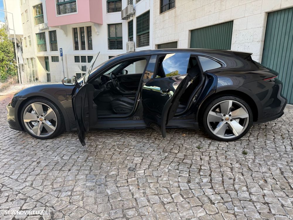 Porsche Taycan Cross Turismo Turbo - 8