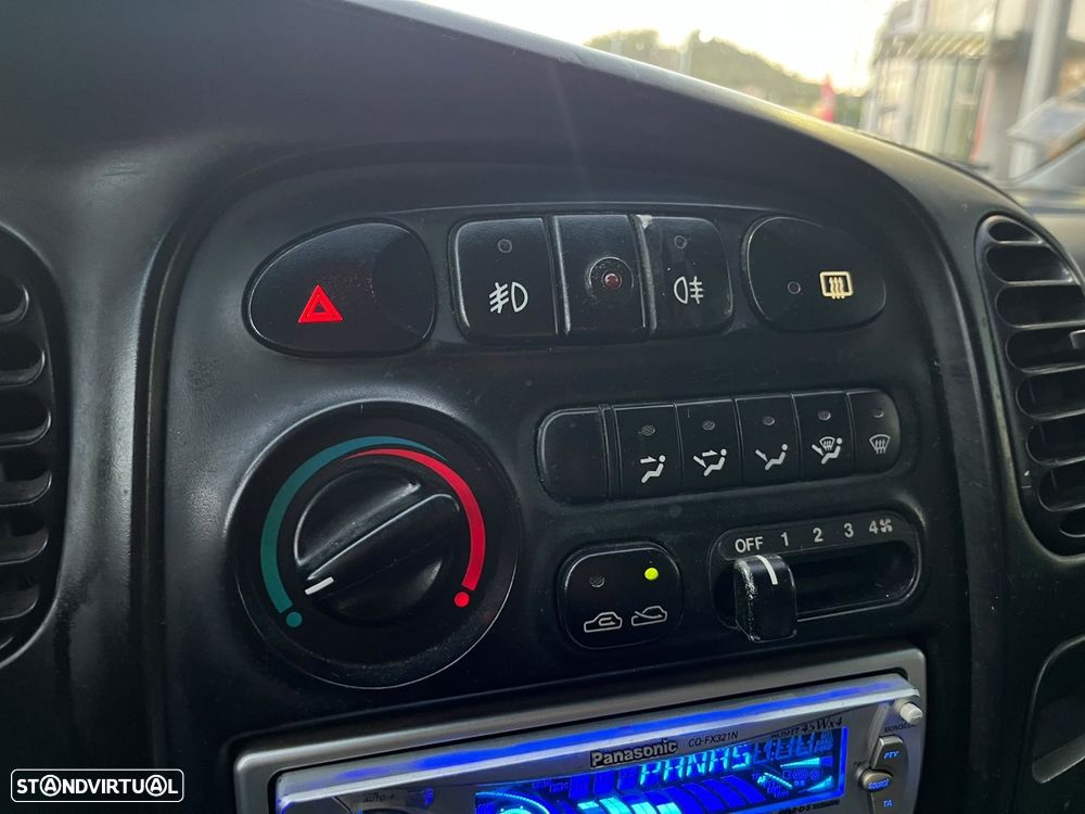 Hyundai H-1 - 22