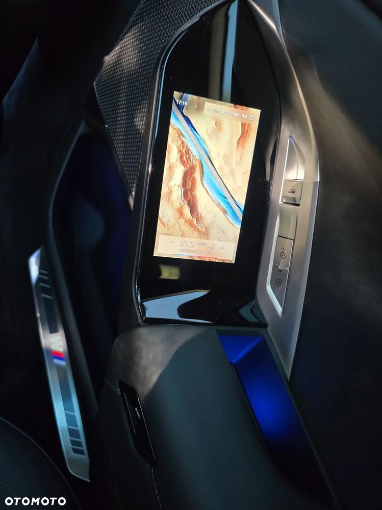 BMW Seria 7 - 27
