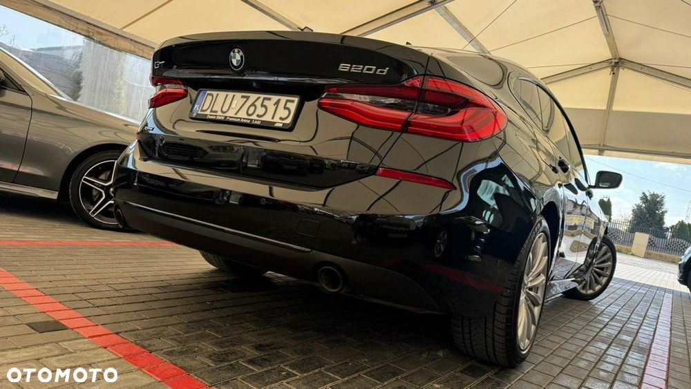 BMW 6GT - 21