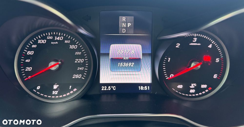 Mercedes-Benz GLC 220 d 4-Matic - 11
