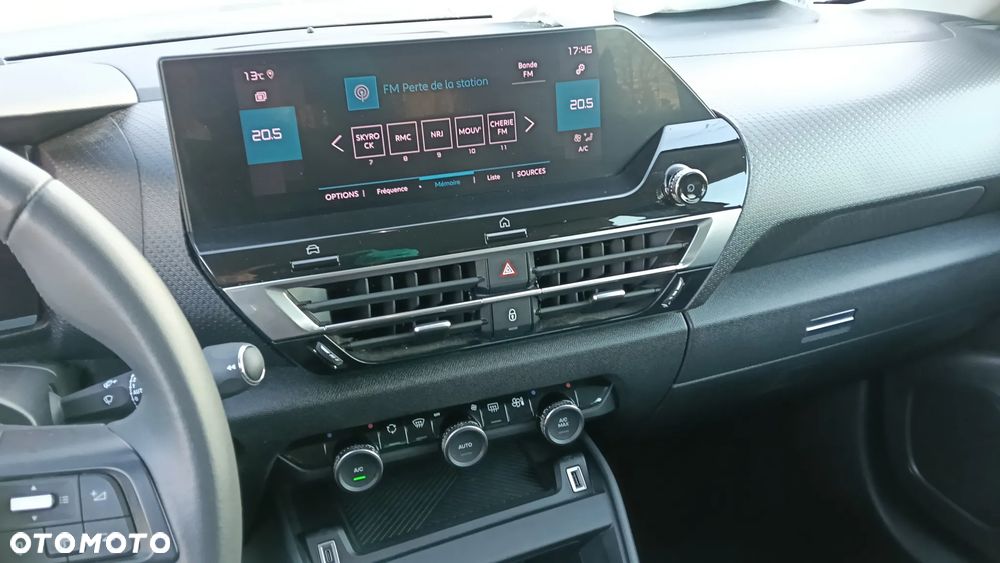 Citroën C4 PureTech 130 Stop&Start FEEL PACK - 27
