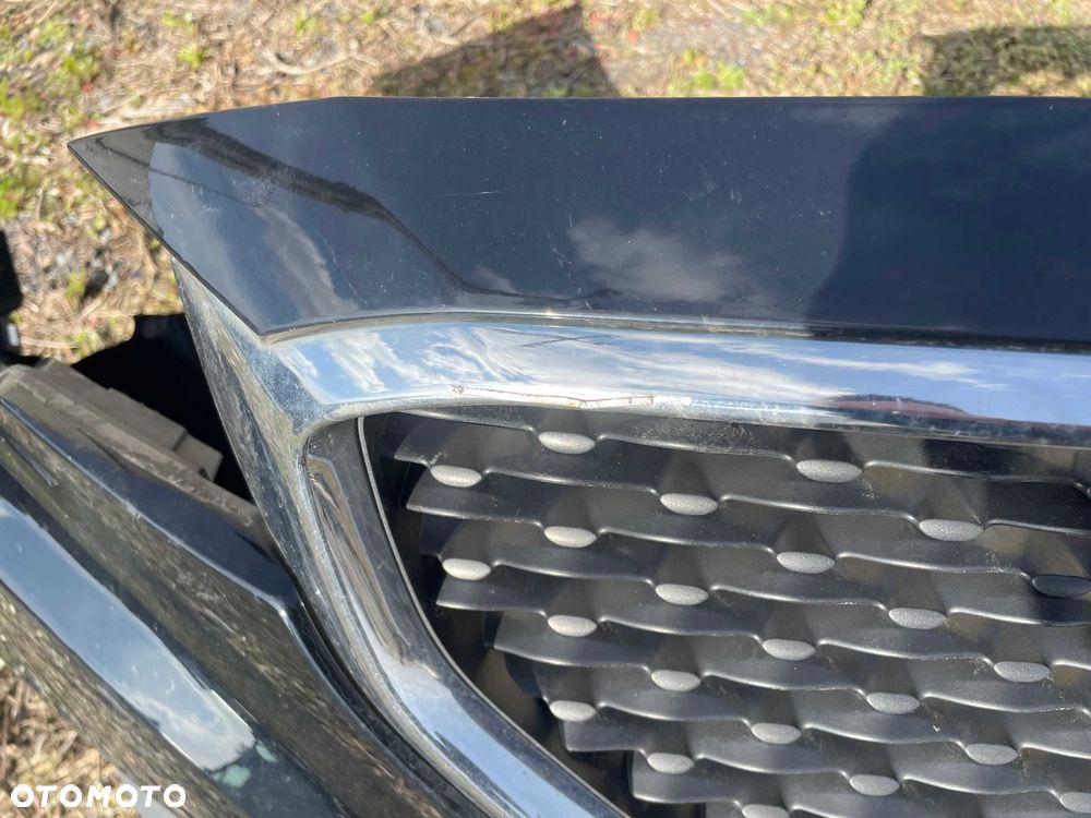 MG ZS  2019 rok zderzak przedni przód czarny lakier 5pbc - 5