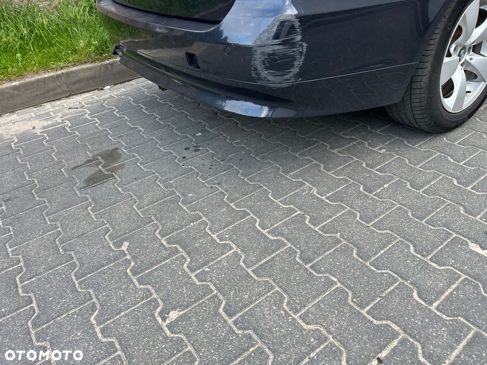 BMW Seria 5 525d - 9