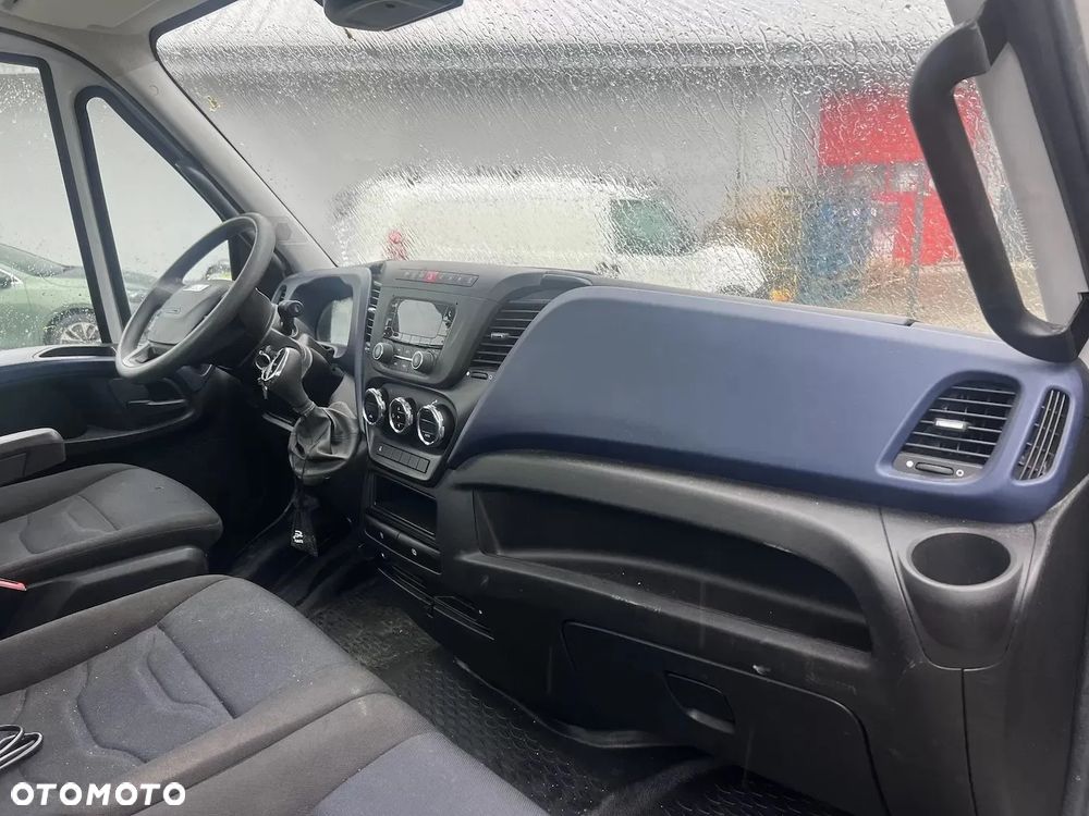 Iveco Daily 35C18 - 10