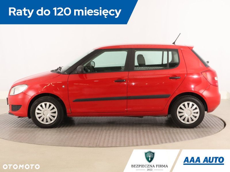 Skoda Fabia - 4