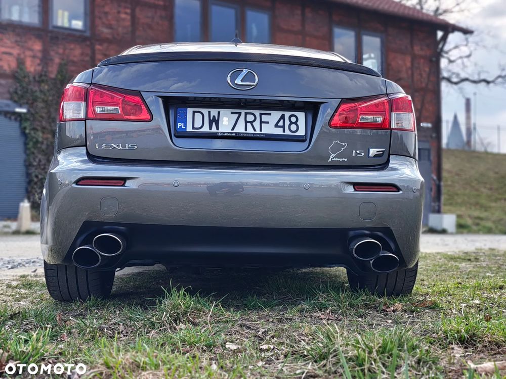Lexus IS - 13