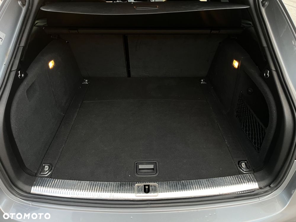 Audi A4 Avant - 14