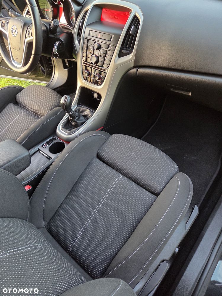 Opel Astra - 19