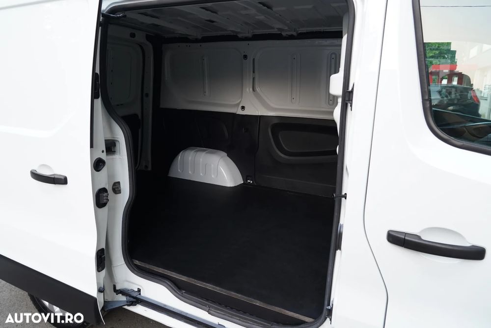 Renault Trafic Blue EDC Evolution - 9