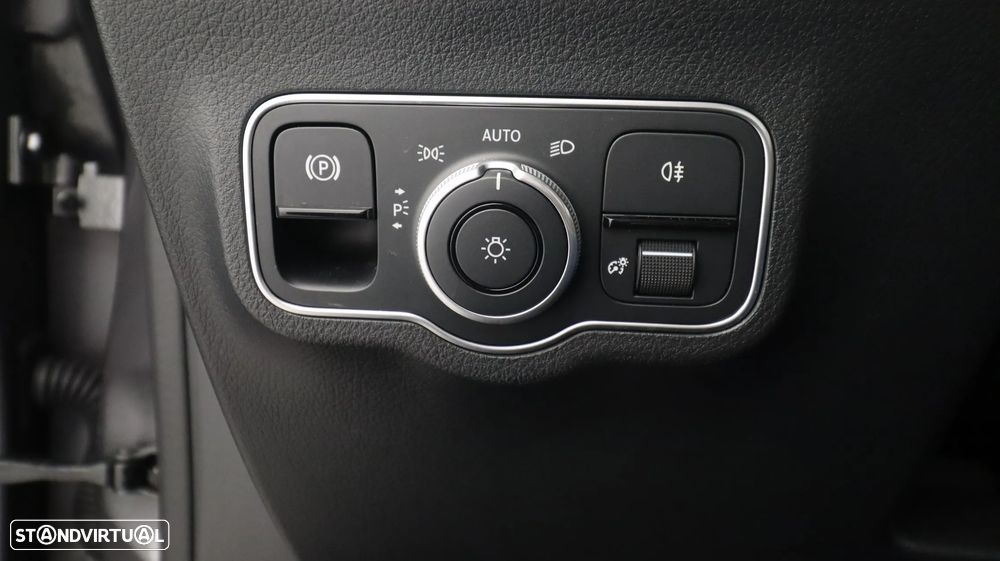Mercedes-Benz B 180 d Progressive Aut. - 22