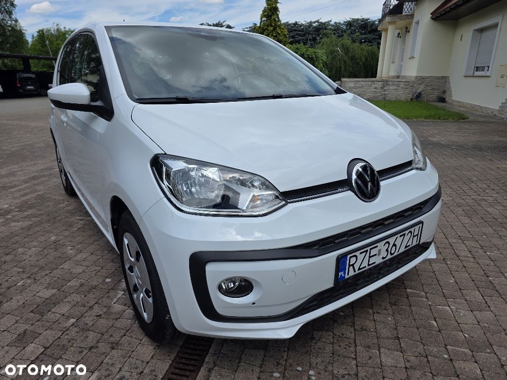 Volkswagen up! Active - 8