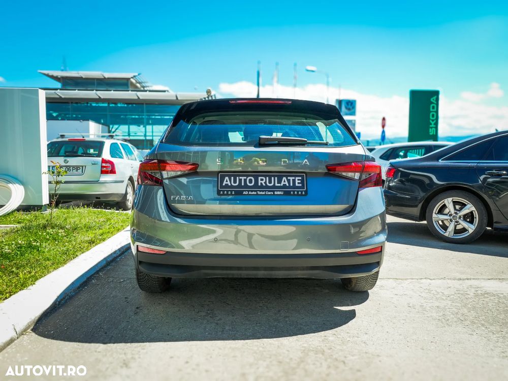 Skoda Fabia 1.0 TSI DSG Ambition - 4