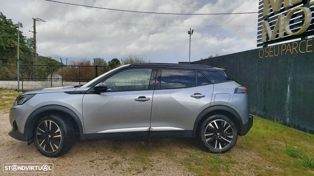 Peugeot e-2008 50 kWh GT Pack - 3