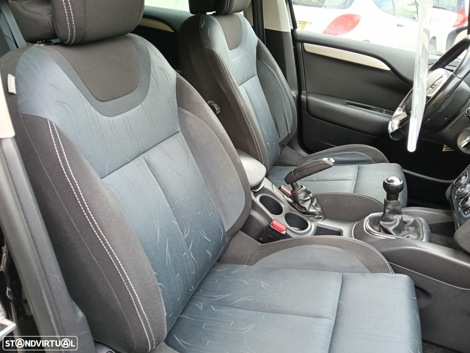 Citroën C4 1.6 HDi Business Airdream - 22