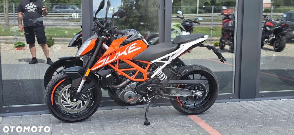KTM Duke - 23