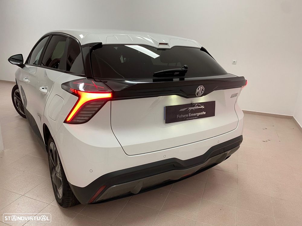 MG MG4 64 kWh Comfort - 5