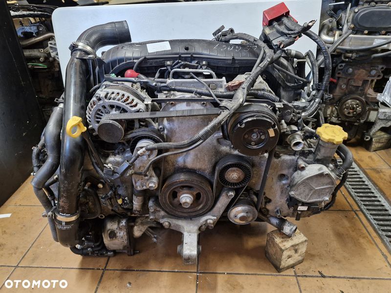 subaru legacy 5 v outback 4 iv 2.0 d boxer silnik słupek ee20 - 1