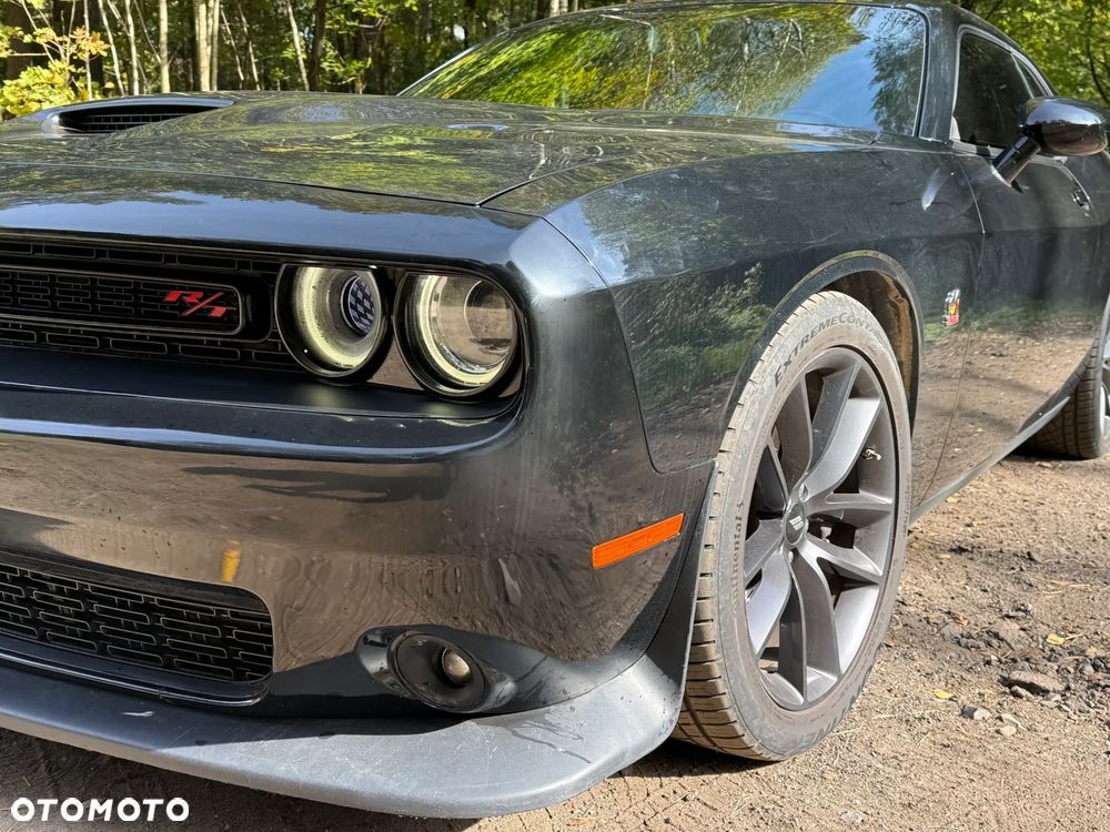 Dodge Challenger 6.4 Scat Pack - 5