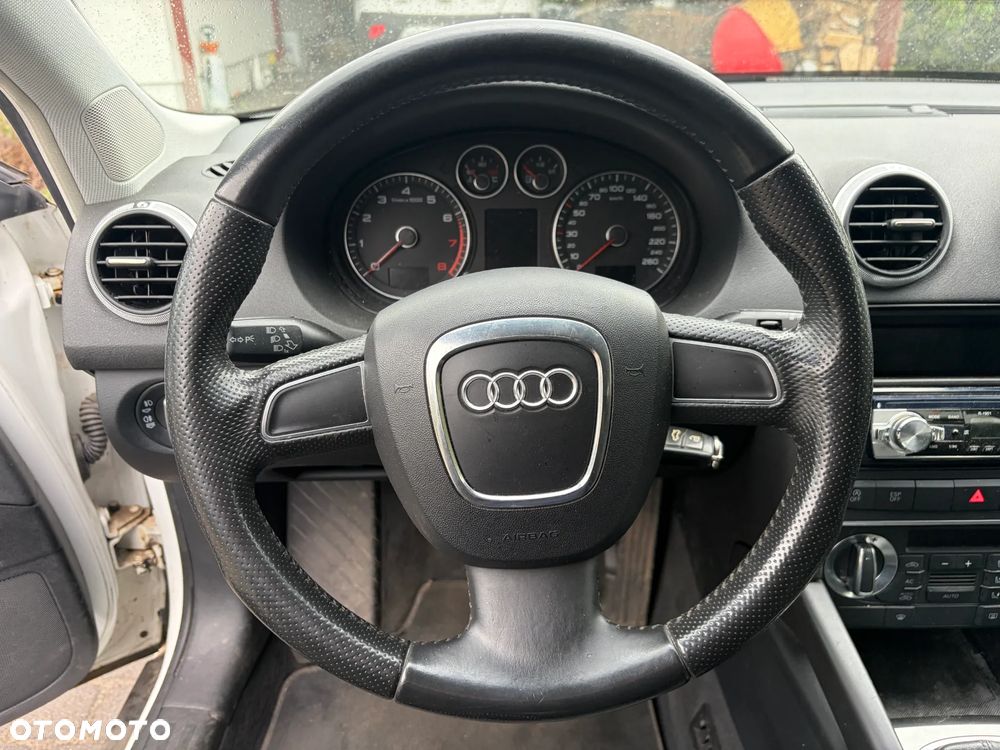 Audi A3 Sportback 1.4 TFSI Attraction - 15