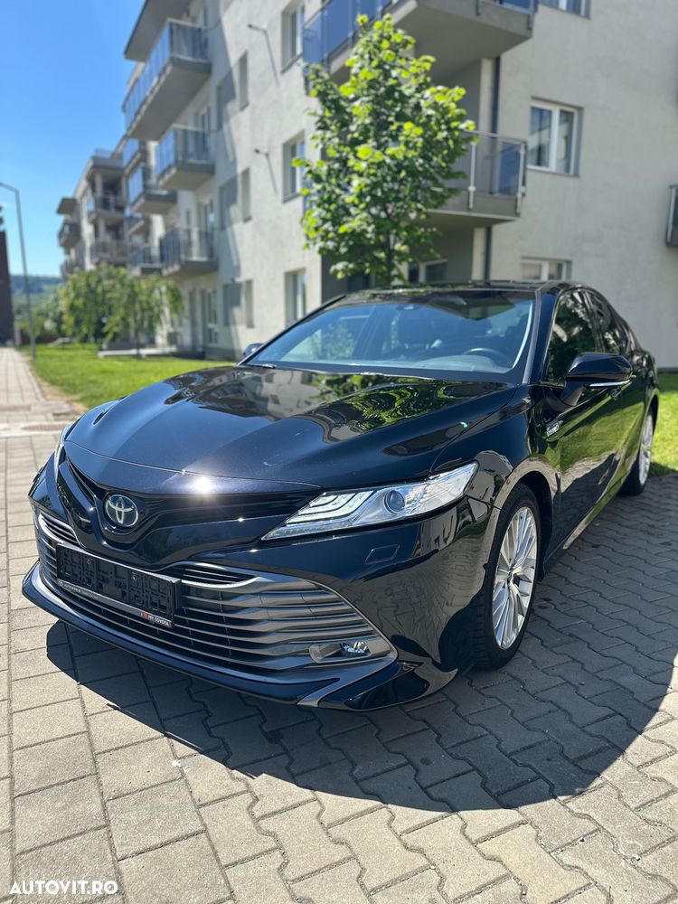 Toyota Camry 2.5 Exclusive - 4