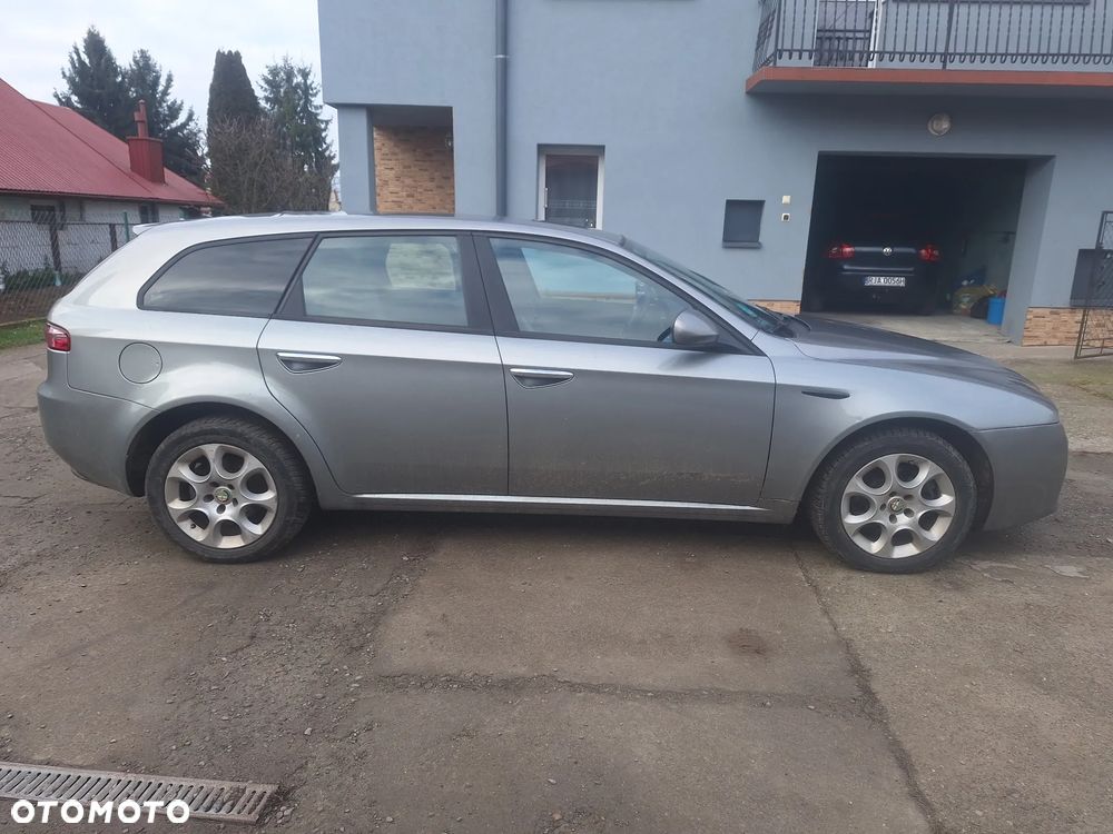 Alfa Romeo 159 1.9JTDM Impression - 5