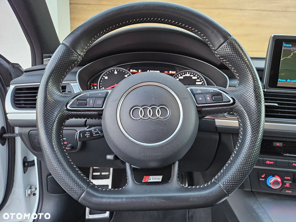 Audi A6 Avant 2.0 TDI quattro S tronic - 24