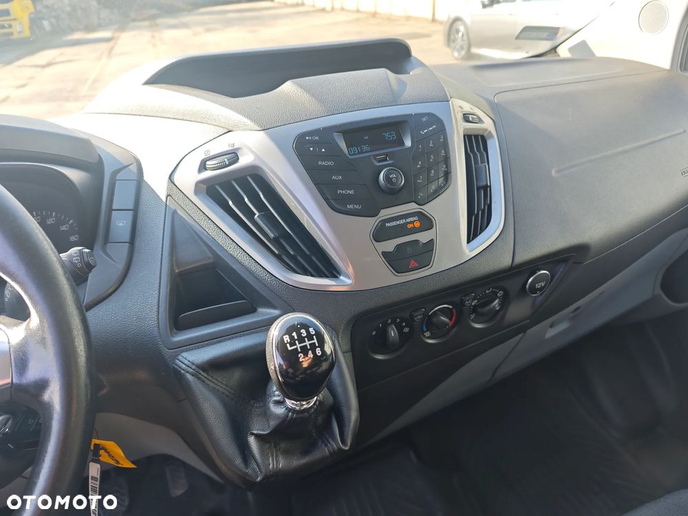 Ford Transit Custom - 39