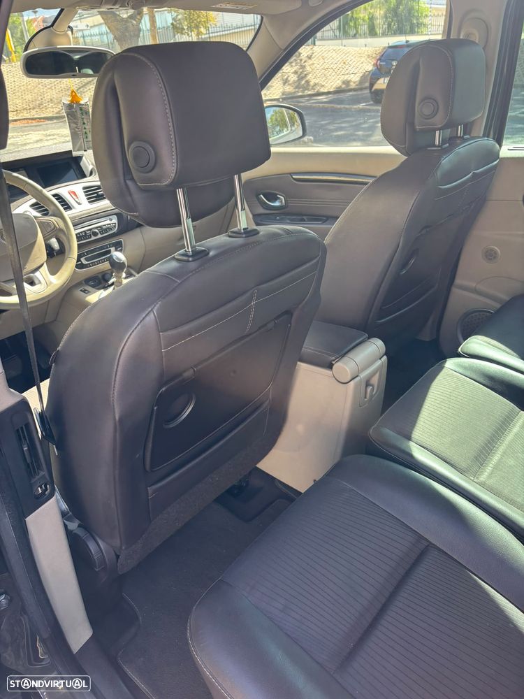 Renault Scénic 1.5 dCi Luxe - 16