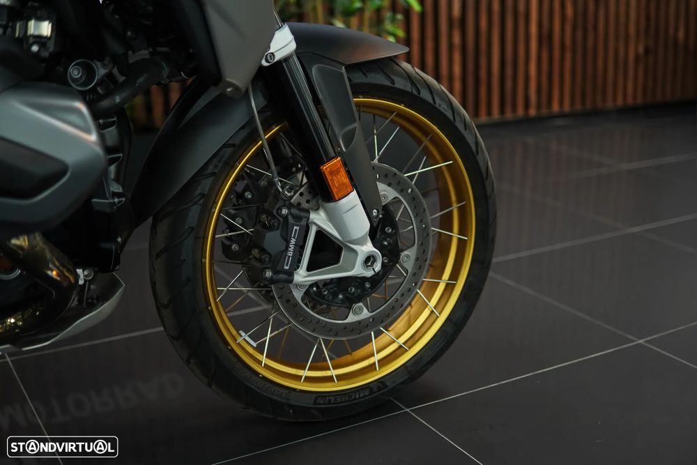 BMW R 1250 GS TRIPLE BLACK - 51