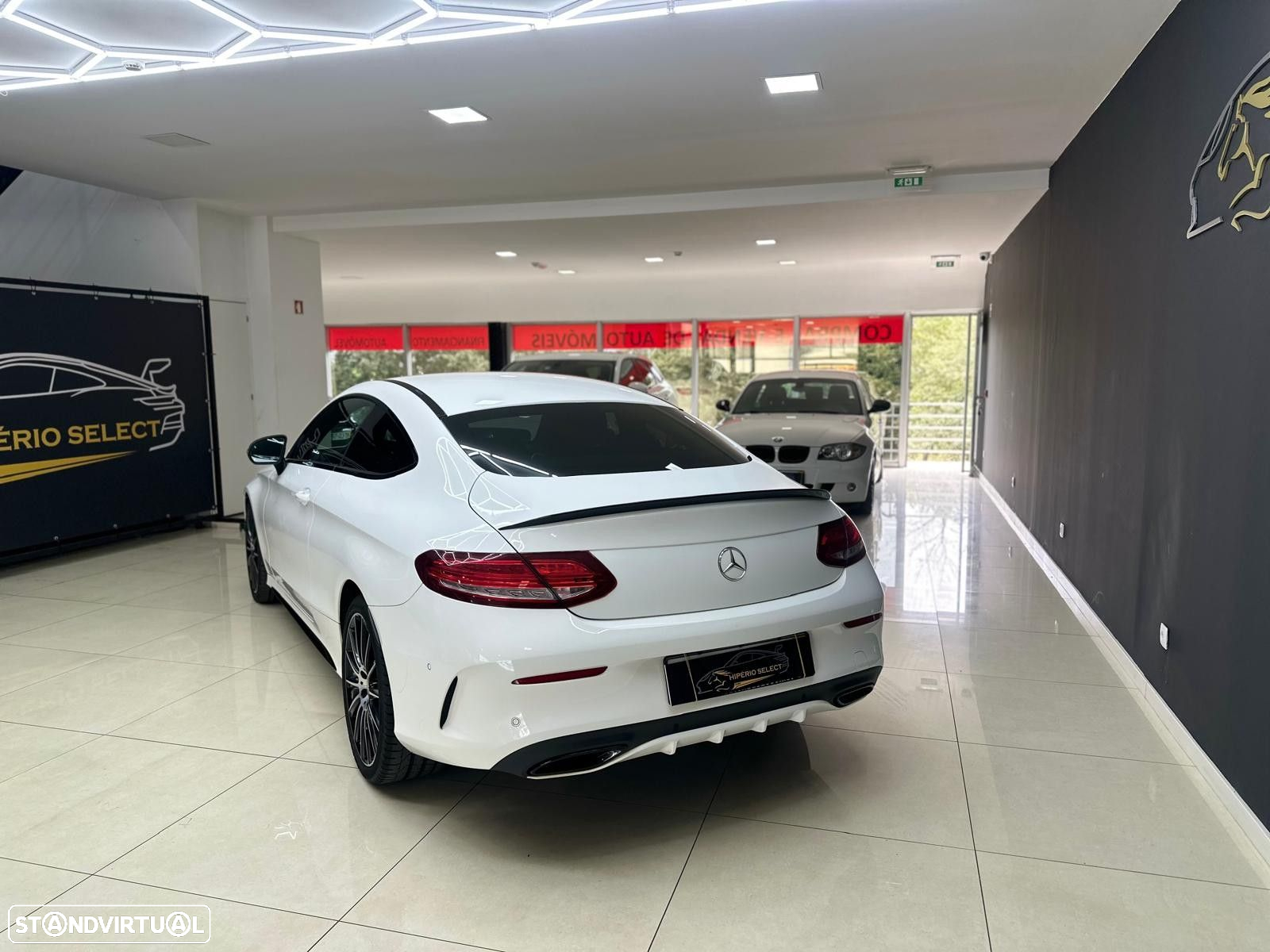 Mercedes-Benz C 250 d Coupe 9G-TRONIC AMG Line - 4