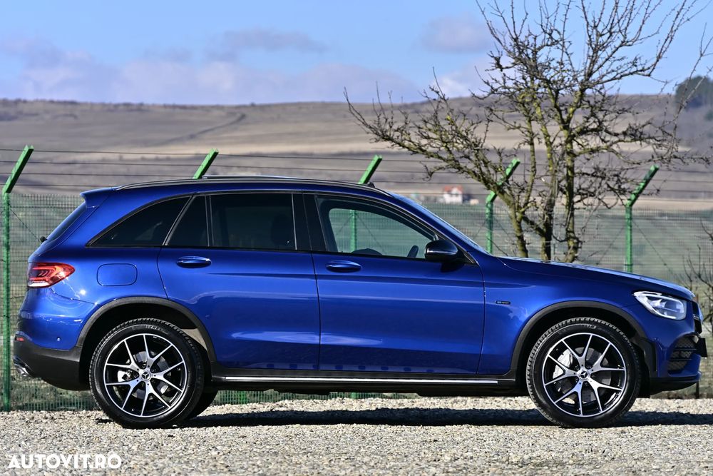 Mercedes-Benz GLC - 2