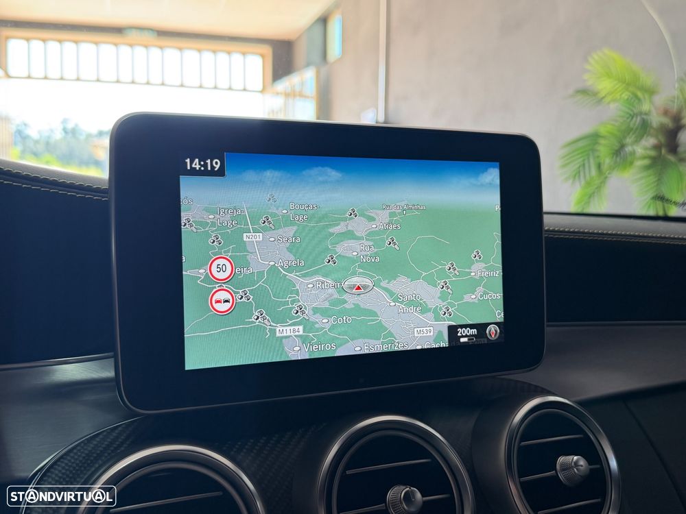 Mercedes-Benz C 63 AMG S - 11